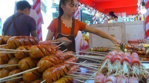 'Street Food in Bangkok, Thailand. Best Stalls around Siam Square and Amarin Plaza'