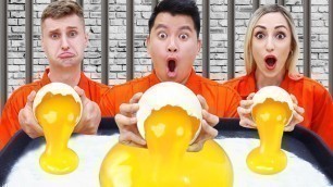 'BIG VS SMALL FOOD CHALLENGE IN JAIL | EATING GIANT AND TINY SNACKS FUNNY SITUATIONS BY CRAFTY CRAFTS'
