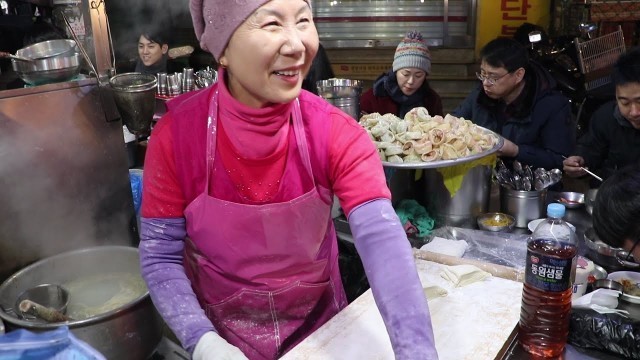 '넷플릭스 요리사!!!광장시장 이영자 고향칼국수!!!(Famous Grandma noodles, Netflix Street Food)/Korea street food'