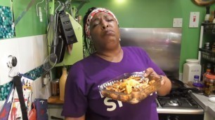 'How to make Momma Cherri\'s candied yams/ sweet potato with toffee pecans'