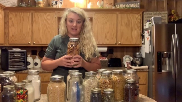 'Food Saver Jar Attachment| Somethings I store in jars'