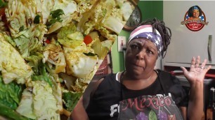 'Momma\'s homemade stir fry savoy cabbage | Quick & easy recipe!'