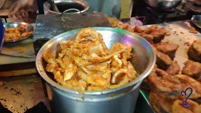 'Famous Fish Fry Of Karachi Street Food !'
