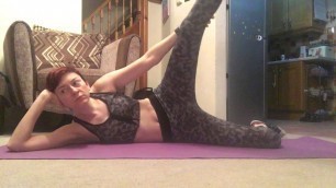 'Fitness Blender Stretches Janathon Day 20'