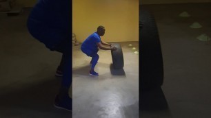 'Muzi Mahlambi. Home tyre gym.(8)'