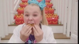 'Kid influencers promoting junk food brands'