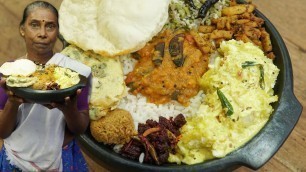 'Kerala Style Lunch -  Veg Chattichoru | Tasty Authentic Chatti Choru | Kerala Meals'
