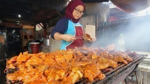 'World\'s BEST BBQ CHICKEN | Street Food in Malaysia - RARE Kuala Terengganu STREET FOOD Guide!'