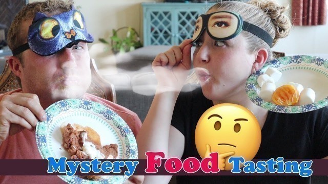'Mystery Food Tasting: Eat It and Describe It #Challenge! / Becca & Ryan Show'