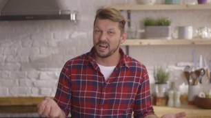 'Pets at Home TV advert 2017 – ‘What’s In Your Dog’s Dinner?’ with Jimmy Doherty'