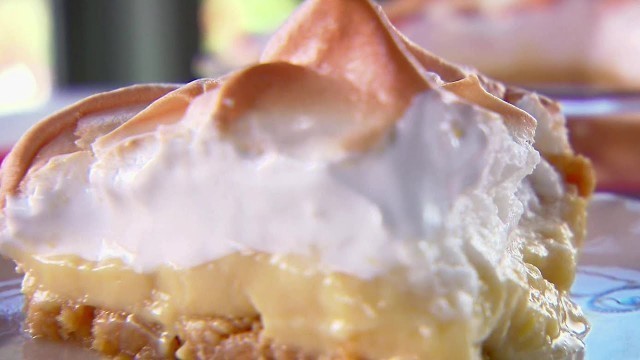 'Magic Lemon Meringue Pie | Food Network'