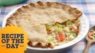 'Trisha\'s Chickless Pot Pie | Trisha\'s Southern Kitchen | Food Network'