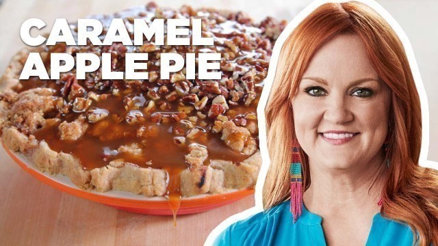 'The Pioneer Woman Makes Caramel Apple Pie | The Pioneer Woman | Food Network'