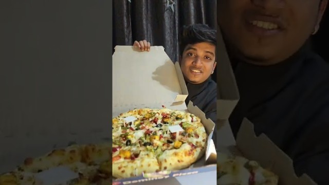 'Dominos 1700₹ Ka Ek Pizza | Most expensive pizza #dominosoffer  #checkdescription #shorts'