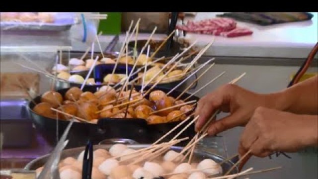 'Hong Kong Street Food. The Amazing Stalls of Cheung Chau Island'