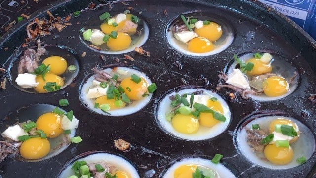 'Volcano Octopus Egg Omelette For Breakfast - Vietnam street food'