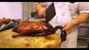 'Hong Kong Street Food Chopping Chinese Roasted Goose in Sham Shui Po 鴻昌燒臘家 深水埗'