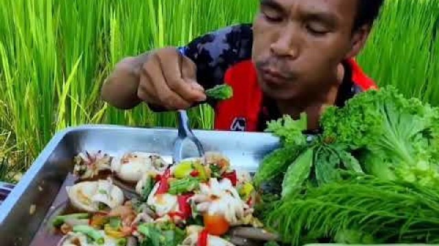 'ASMR Eating raw sea octopus so delicious _ Mukbang thai food  _  Thai eating show  _ ASMR Food #26'