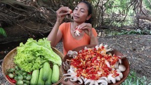 'Mouth watering Food: Cooking Octopus with Hot Chili sauce for Lunch - Food my village Ep 22'