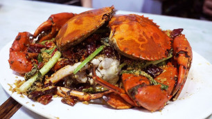 'Chinese Street Food Tour | INCREDIBLE Seafood and Hong Kong Dessert'