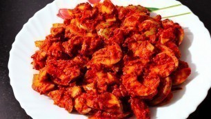 'ചെത്ത് മാങ്ങ അച്ചാർ/Cheth manga achar/Easy mango pickle'