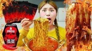 'Mukbang Spicy Noodle Food Challenge 하이유의 매운 음식 실비김치 먹방 | HIU 하이유'