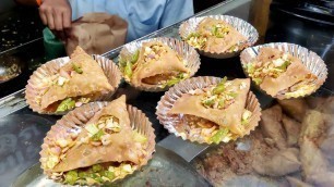 'Famous Big Samosa Of Vadodara | Gujarati Style Crispy Samosa | Indian Street Food'