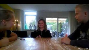 'Bloopers van de gummy VS real food challenge'