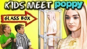 'Kids React Cast MEETS Poppy For The First Time'