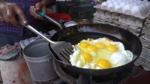 'Amazing Egg Poach of Varanasi | Best Fried Eggs | Indian Street Food'