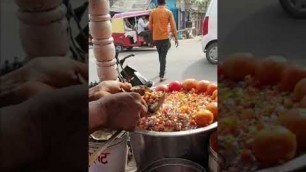 'महावीर के छोले ।। Spicy Masala Chhole ।। Indian Street Food ।। Bawarchi Segment ।। #shorts'