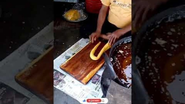 'Gujrati Special Fafda | Fafda making |  Jalebi Fafda | Indian street food #Shorts #Youtubeshorts'
