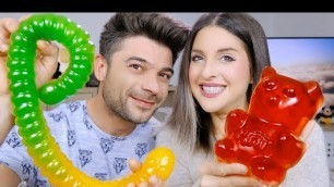 'GIANT GUMMY VS MINI GUMMY **FOOD CHALLENGE**'