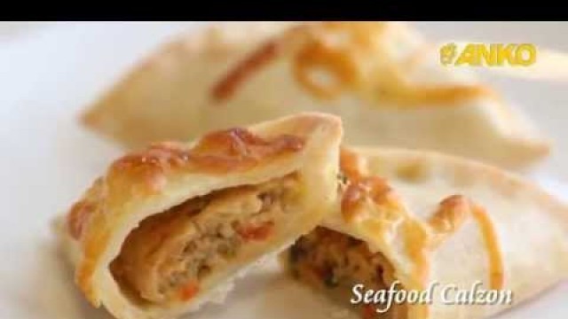 'How To Make Seafood calzone By ANKO Food Machine'