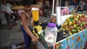 'MANGO JUICE: Tasty Mango Juice Summer Special Mango Shake | Indian Street Food'
