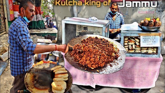 'कचालू Kulcha के 28 saalo se Baadshah। Jammu । Street food India'