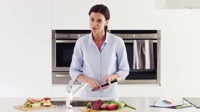 'How does a food waste disposer work?'