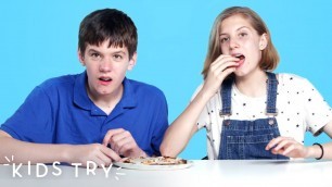 'Kids Try Food with Secret Veggies | Kids Try | HiHo Kids'