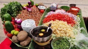 'WOW!! This Man Sells Extremely Clean Chana Chaat Masala  - Indian Street Food'