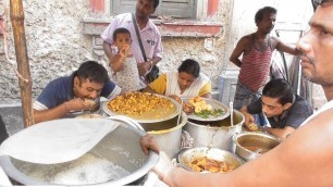 'Cheap & Best Street Food for All - Rice /Paratha /Kulcha | Street Food Kolkata'