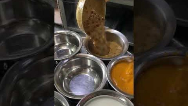 'Faridabad’s very cheapest Thali || Indian Food'