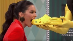 'Watch Kendall Jenner Bite a Croc in Hilarious Game of \'Food or Not Food\''